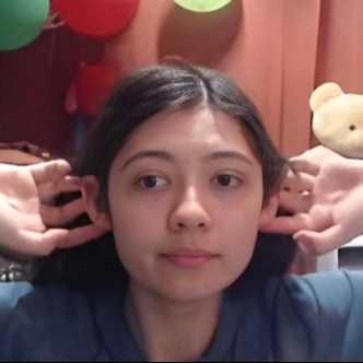 girl_selfie