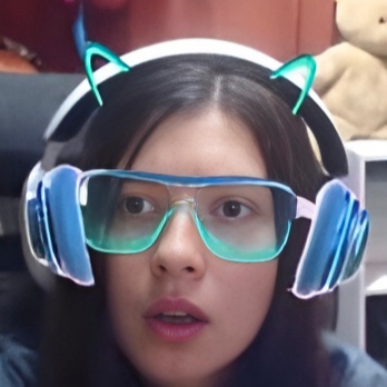 woman_cat_ear_headphones