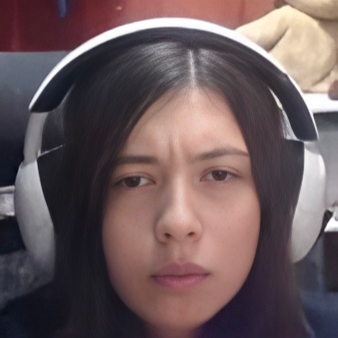 woman_headphones_closeup