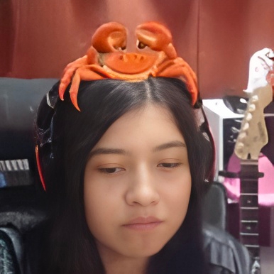 crab_headdress_girl